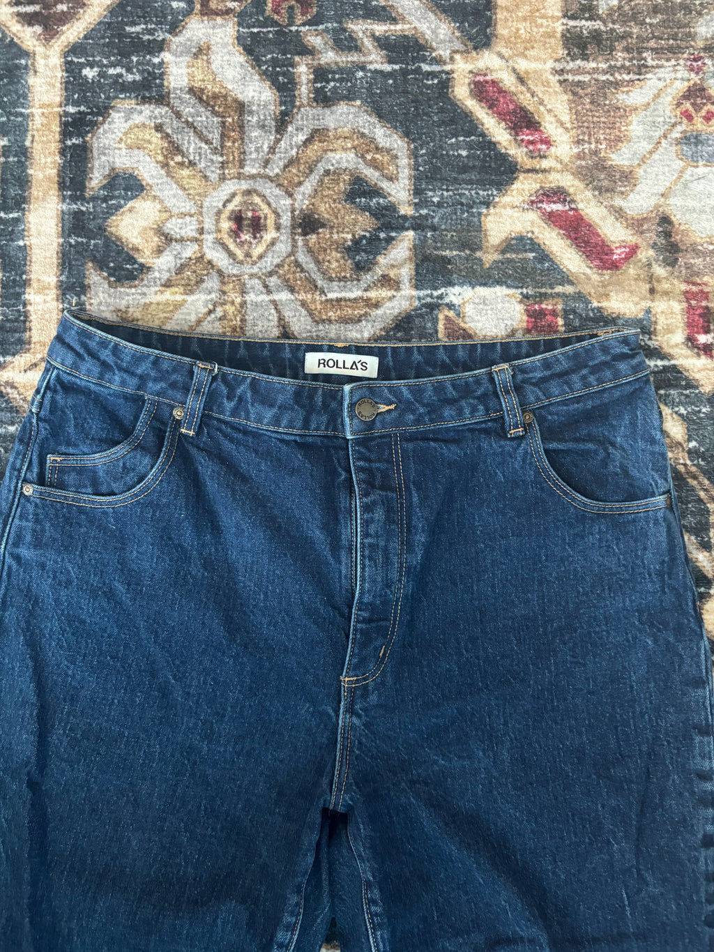 Rolla's High Rise Straight Jeans